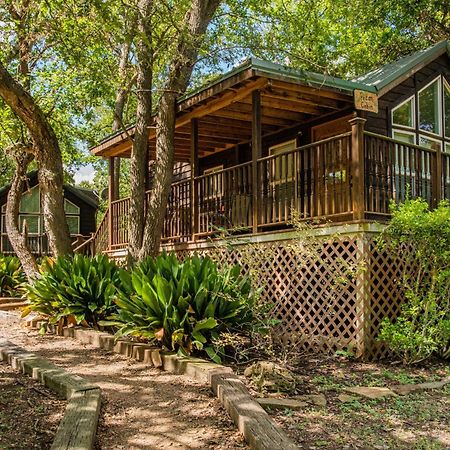 Pecan Cabin Fredericksburg Exteriör bild