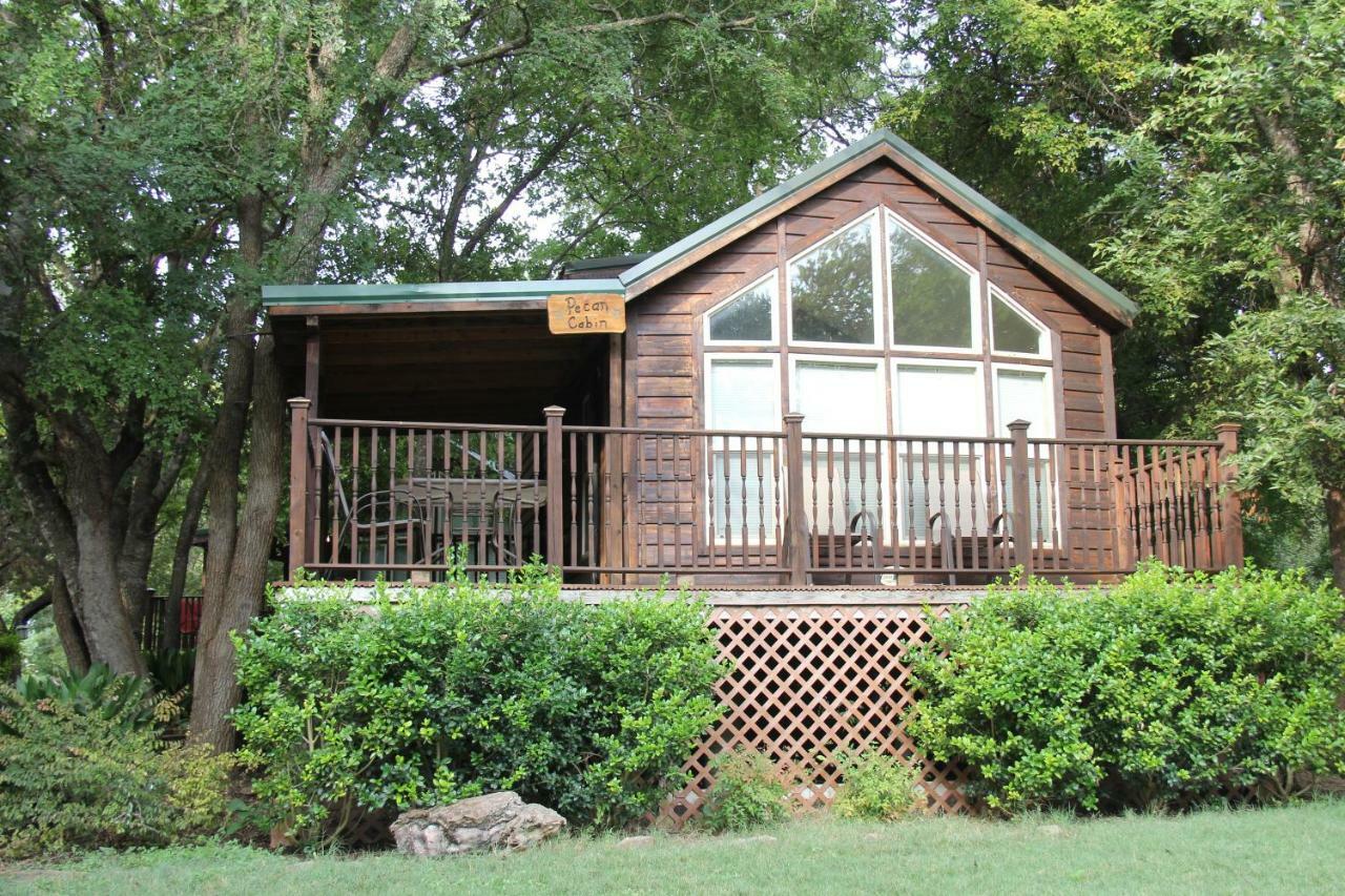 Pecan Cabin Fredericksburg Exteriör bild